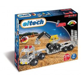 Camion cu remorca si excavator